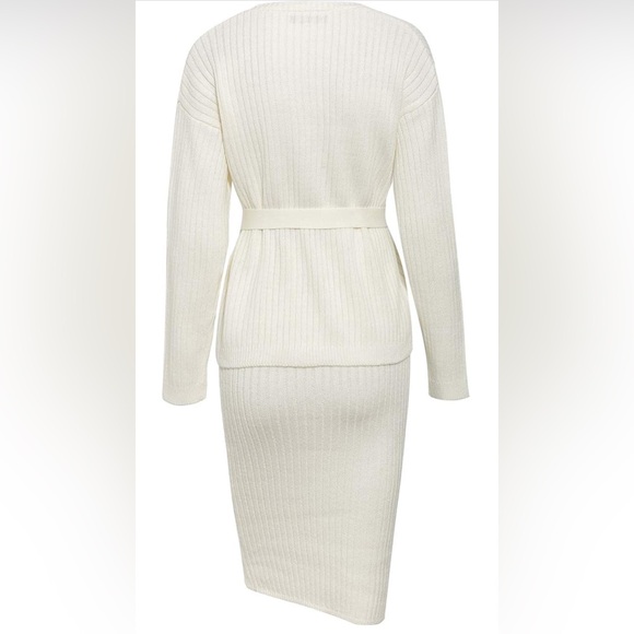 Simplee Women's Knitted Skirt and Blouse with Belt Two Pieces Skirt Set - Picture 5 of 14